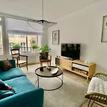 Apartment La Verriere Saint-martin - Historic Center & Wifi