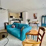 Apartment La Verriere Saint-martin - Historic Center & Wifi *