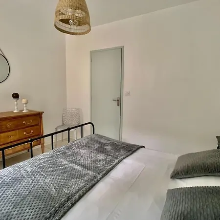 דירה La Verriere Saint-martin - Historic Center & Wifi *