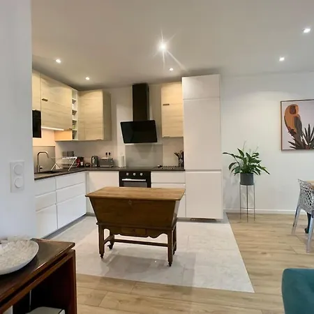 La Verriere Saint-martin - Historic Center & Wifi